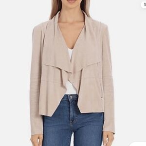BAGATELLE COLLECTION FAUXSUEDE DRAPE FRONT JACKET LIGHT TAN zippered pockets, SM